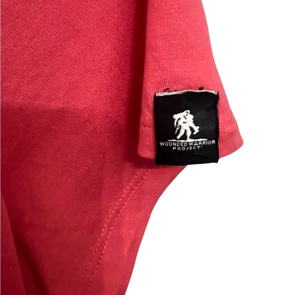 Under Armour‎ Women's Coral Graphic Tee - Picture 2 of 5